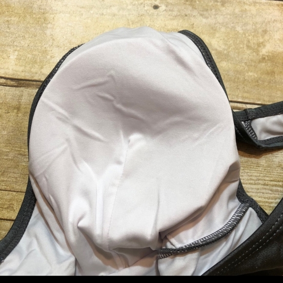 Adorable/Sexy NWT Bathingsuit - Picture 2 of 6